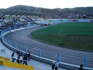Estadio Enrique Torres Belón, Puno