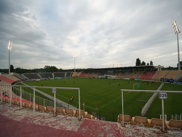 Stade de la Vallée du Cher, Tours
