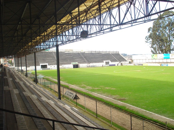 Estádio Abel Alves de Figueiredo, Santo Tirso