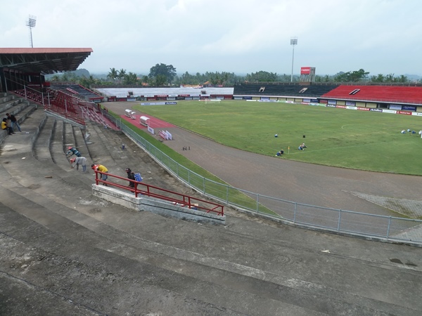 Stadion Kapten I Wayan Dipta, Gianyar