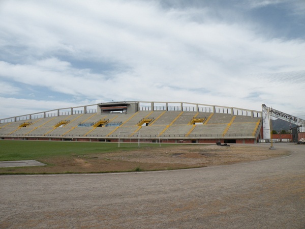 Estadio Santiago de las Atalayas, Yopal