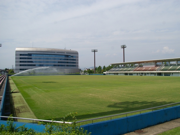 Nagaragawa Ball Field Meadow, Gifu