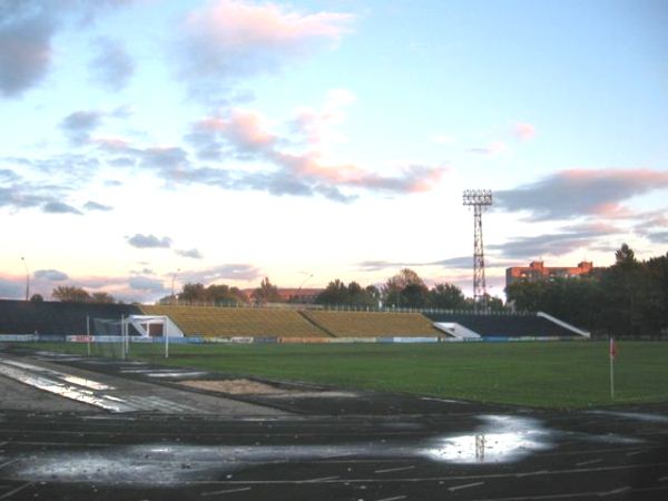 Stadion im. Mykoly Horiushkina, Sverdlovsk