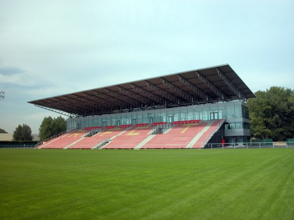 Stade Luc Varenne, Kain