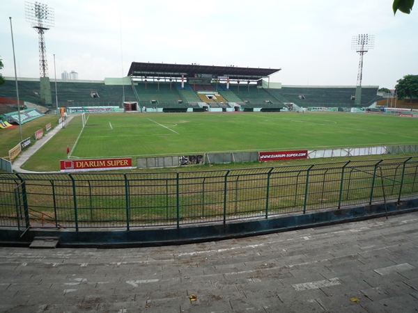 Stadion Gelora 10 November, Surabaya