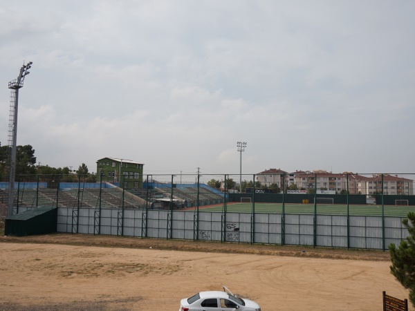 Çayırovaspor Stadı, Çayırova