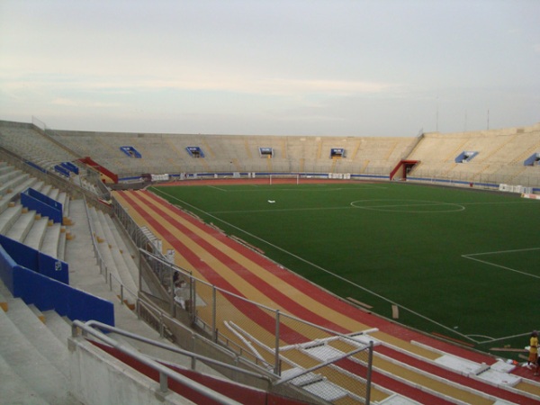 Estadio Centenario Manuel Rivera Sánchez, Chimbote