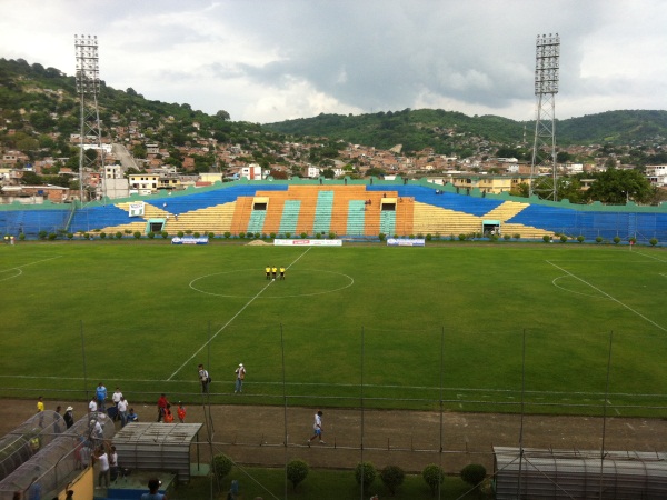 Estadio Reales Tamarindos, Portoviejo