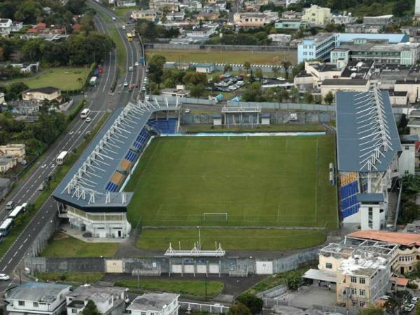 New George V Stadium, Curepipe