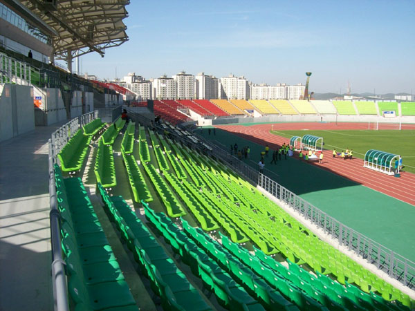 Yishunsin Stadium, Asan