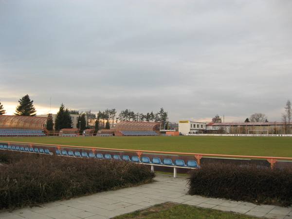 Stadion SK Náchod v Bělovsi, Živanice