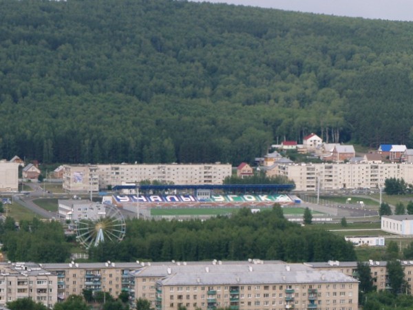 Stadion Central'nyj, Uchaly