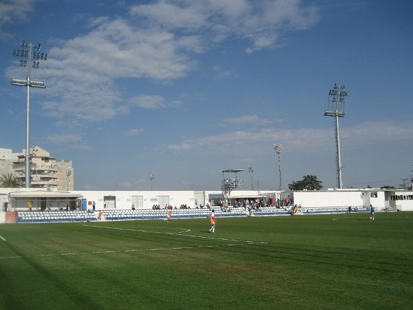 Yankele Grundman Stadium, Ramat-ha’Sharon