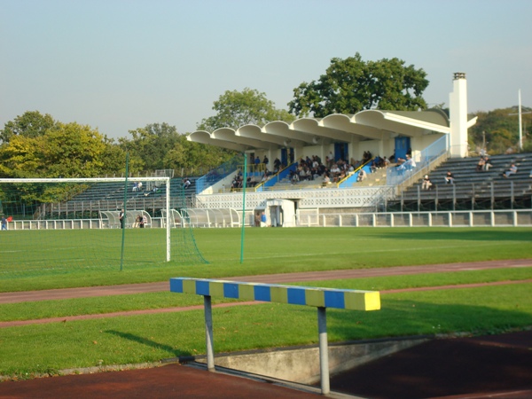 Stade Léo Lagrange, Poissy