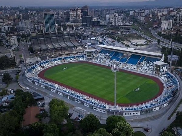 Stadiumi Fadil Vokrri, Prishtinë (Pristina)