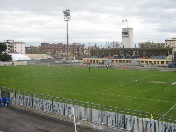 Stadio Lungobisenzio, Prato