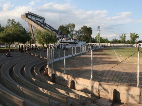 Estadio Víctor Antonio Legrotaglie, Mendoza, Provincia de Mendoza