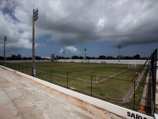 Estádio Municipal Eugênio de Araújo, Olinda, Pernambuco